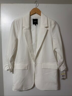 Leighton Off-White Tailored Blazer Jacket